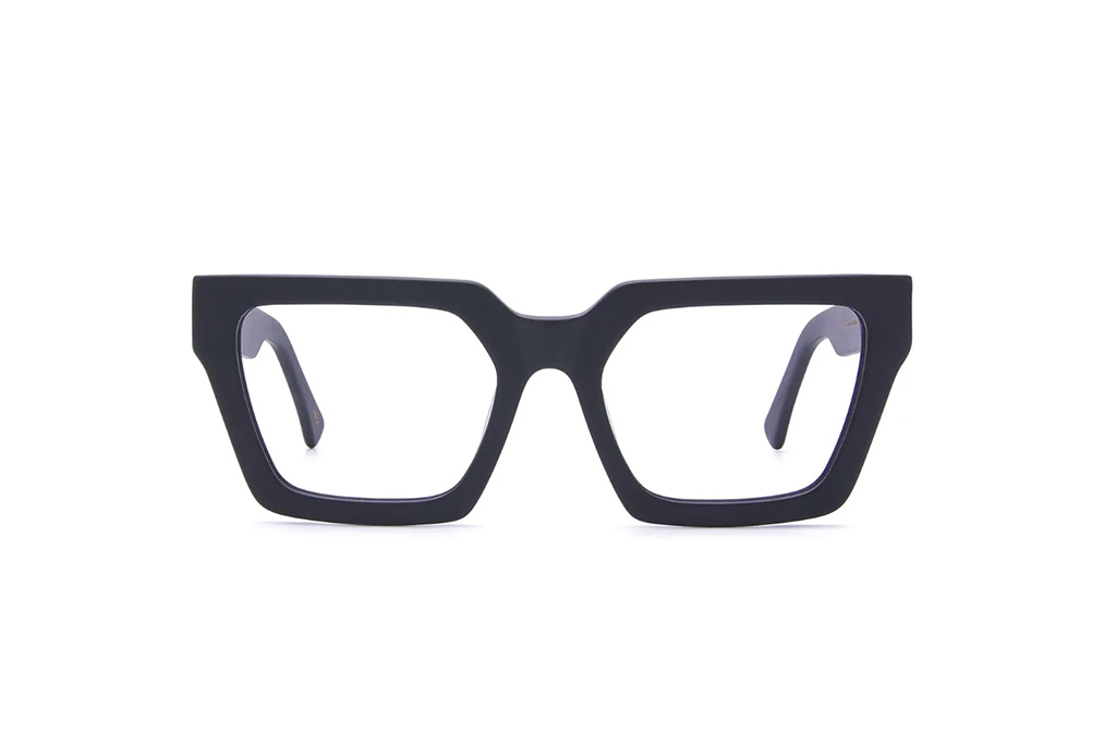 Oscar in Matt Black - Image 2